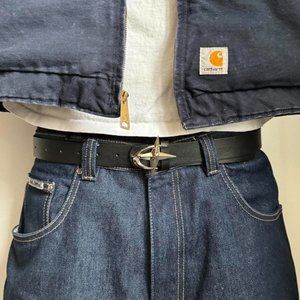 Y2K 2000s chrome star futuristic emblem black and silver slim belt